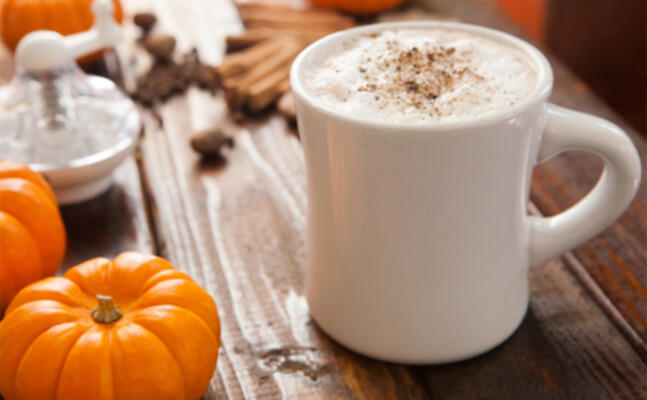 Balkabaklı ve baharatlı latte tarifi