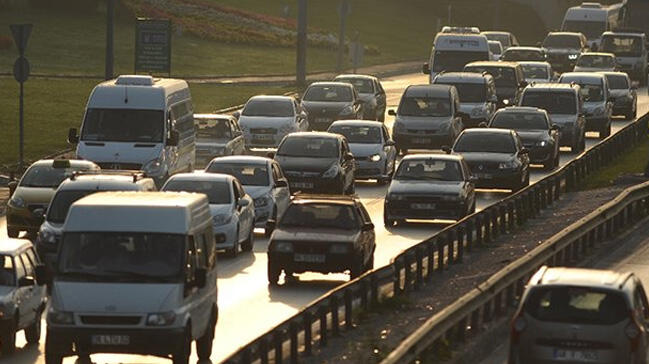 İstanbul’da yarın bu yollara dikkat! Saat 15.30’dan itibaren…