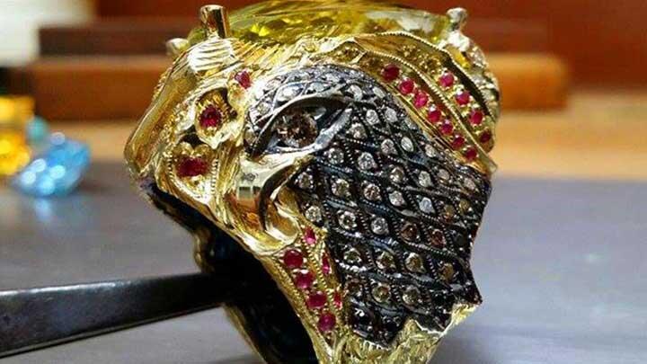 Viktor Öcal’ın kişiye özel tasarımları göz kamaştırdı